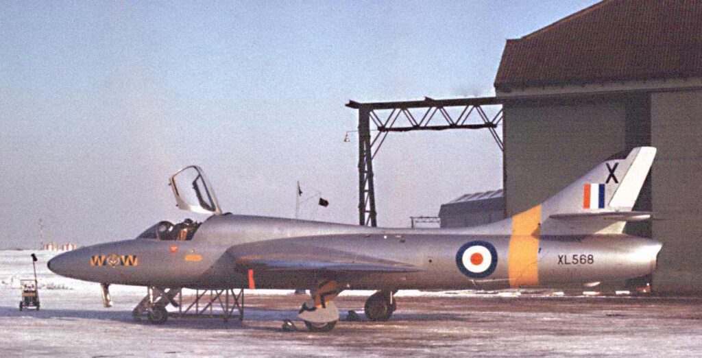 74 Sqn Hunter T7